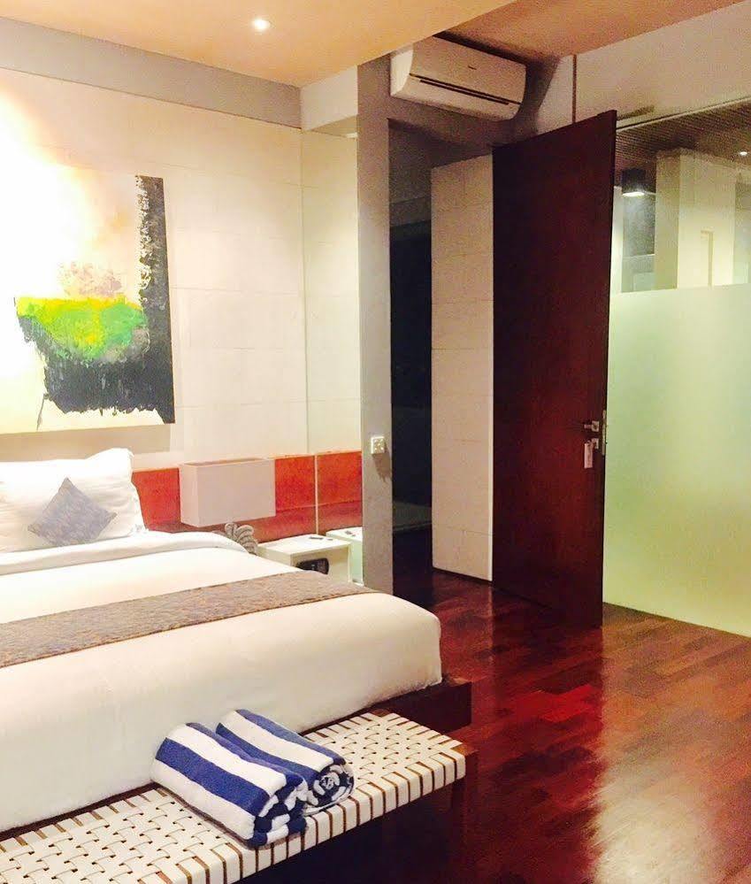 Nitya Loka Villas Kuta Lombok Exterior foto