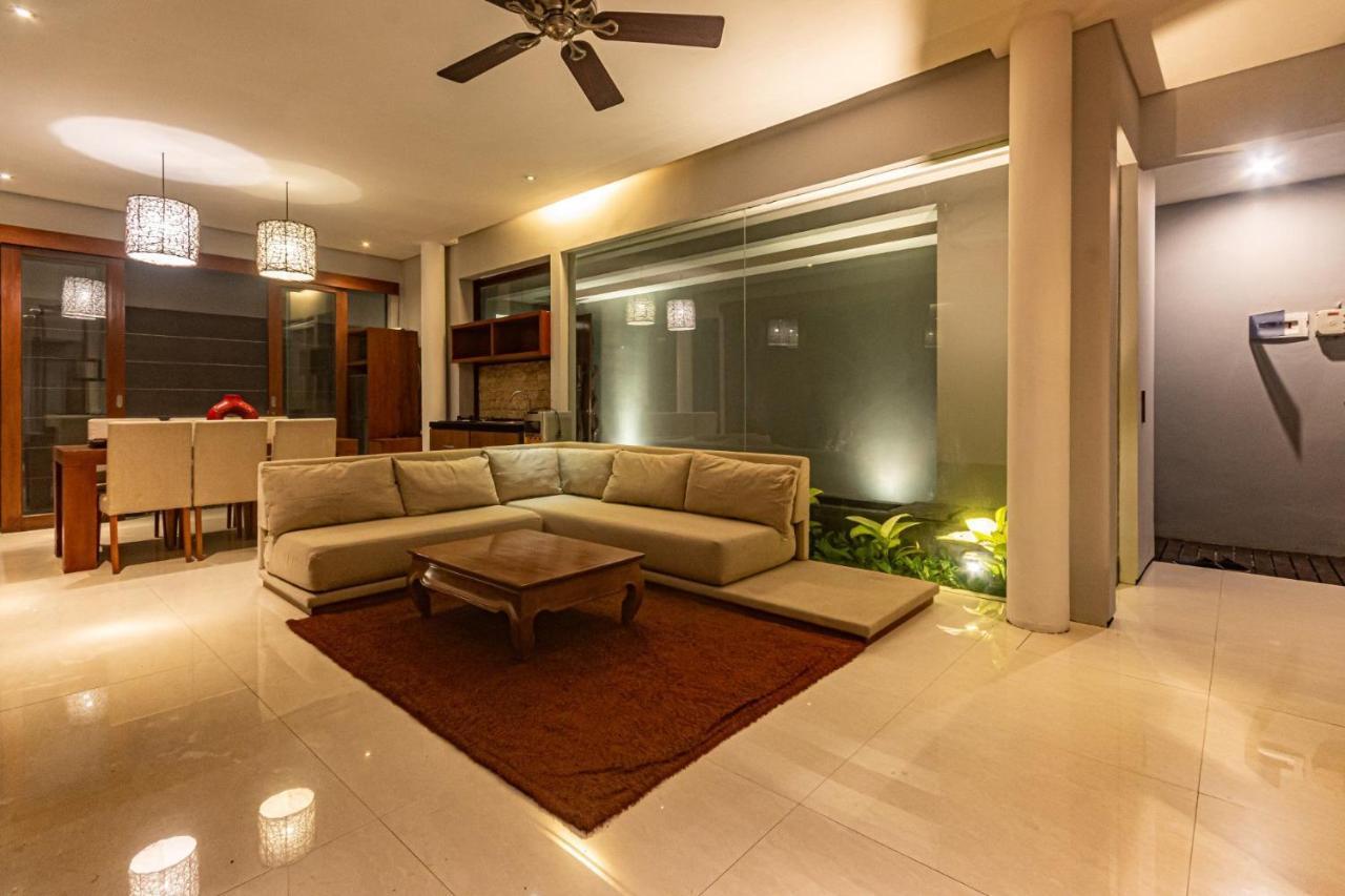 Nitya Loka Villas Kuta Lombok Exterior foto